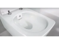 Унитаз подвесной VitrA Metropole 7672B003-1687 с функцией биде, микролифтом и встроенным смесителем