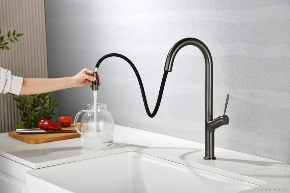 Смеситель для кухни AQUAme Cucina с выдвижным изливом AQM9905GM