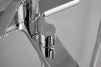 Смеситель для ванны с душем BELZ B60612 хром Смеситель для ванны с душем BELZ B60612 хром