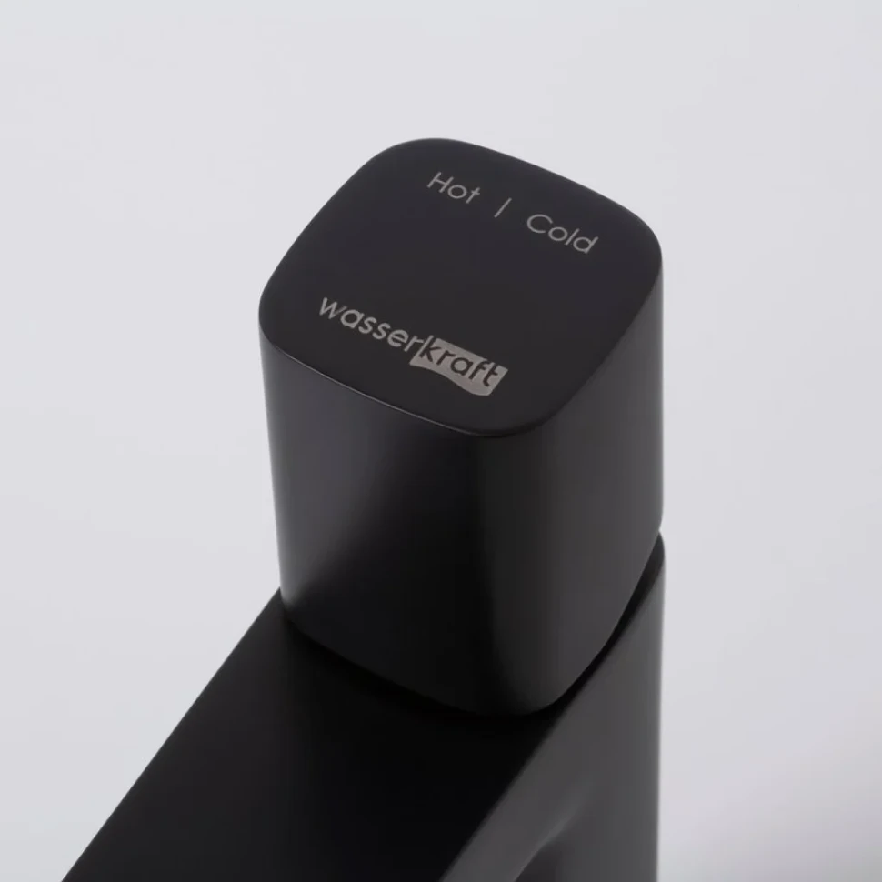 Смеситель для раковины Wasserkraft Nuthe 9103 черный soft-touch