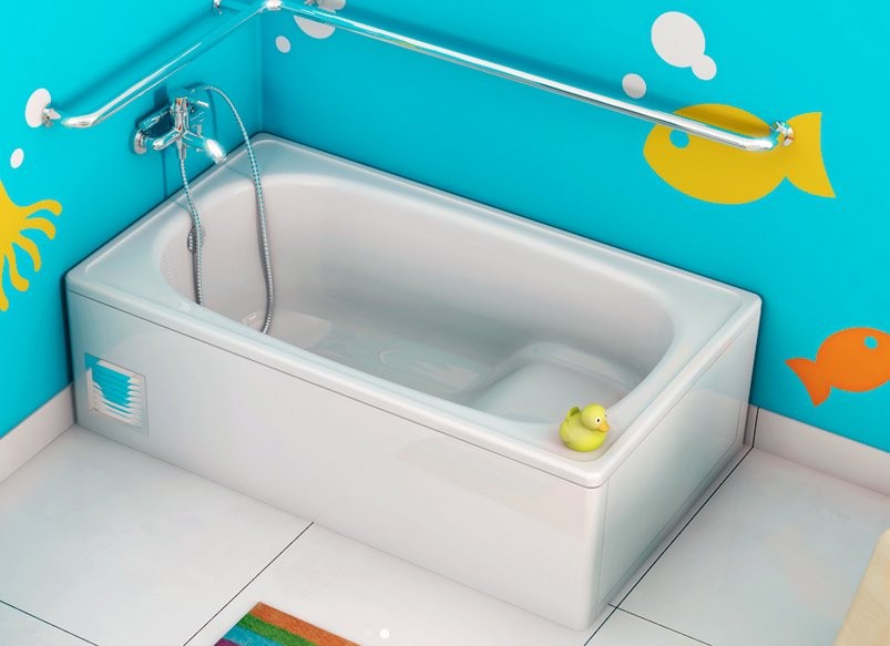 Стальная ванна BLB Europa mini Europa Mini B05E 105x70 см, пристенная, на ножках A05EROS30, с сиденьем