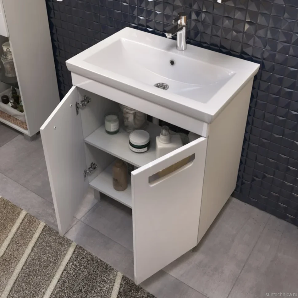 Мебель для ванной комнаты Vigo Plaza 70 напольная, 2 дверцы, белая, раковина Como 70
