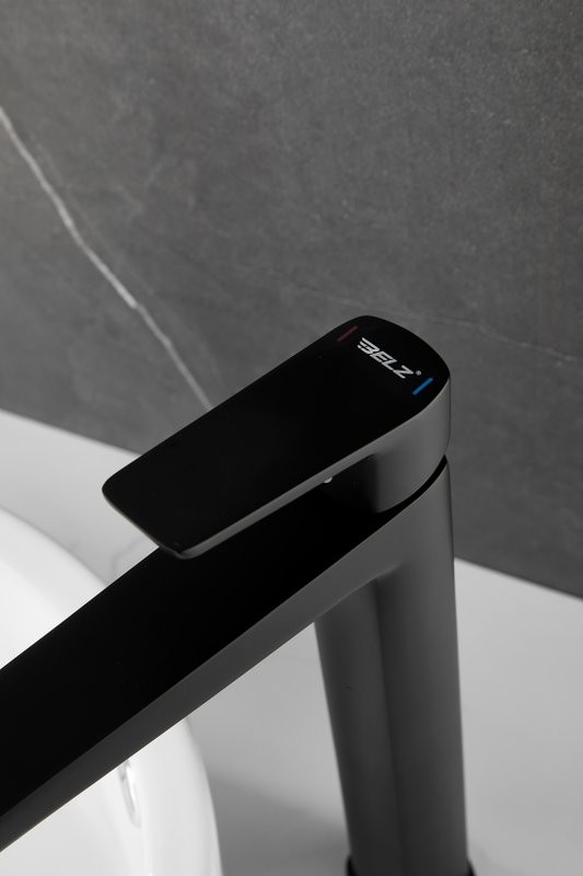 Смеситель для раковины BELZ B715 B11715-7 черный