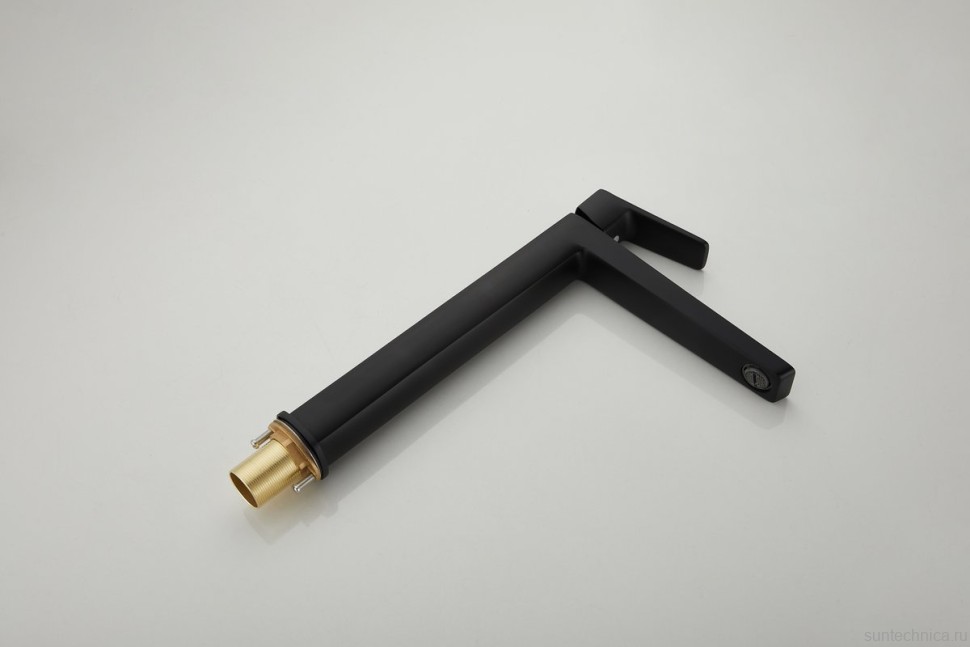 Смеситель для раковины BELZ B715 B11715-7 черный