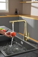 Смеситель для кухни AQUAme Cucina с выдвижным изливом AQM9902BG