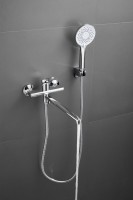 Смеситель с длинным изливом для ванны BELZ B22612 хром