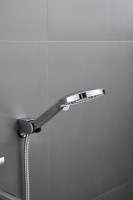 Смеситель с длинным изливом для ванны BELZ B22612 хром