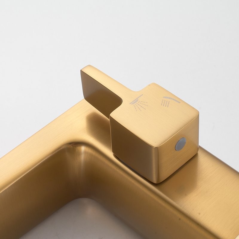 Смеситель на борт ванны Shevanik S9912G золотой сатин