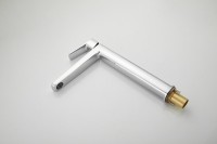 Смеситель для раковины BELZ B715 B11715 хром Смеситель для раковины BELZ B715 B11715 хром