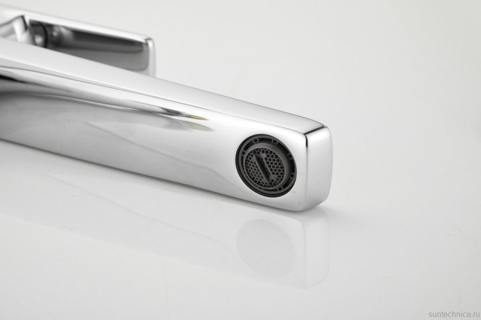 Смеситель для раковины BELZ B715 B11715 хром