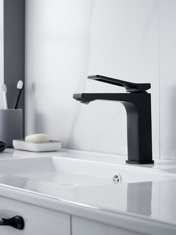 Смеситель для раковины Shevanik S4601H, черный