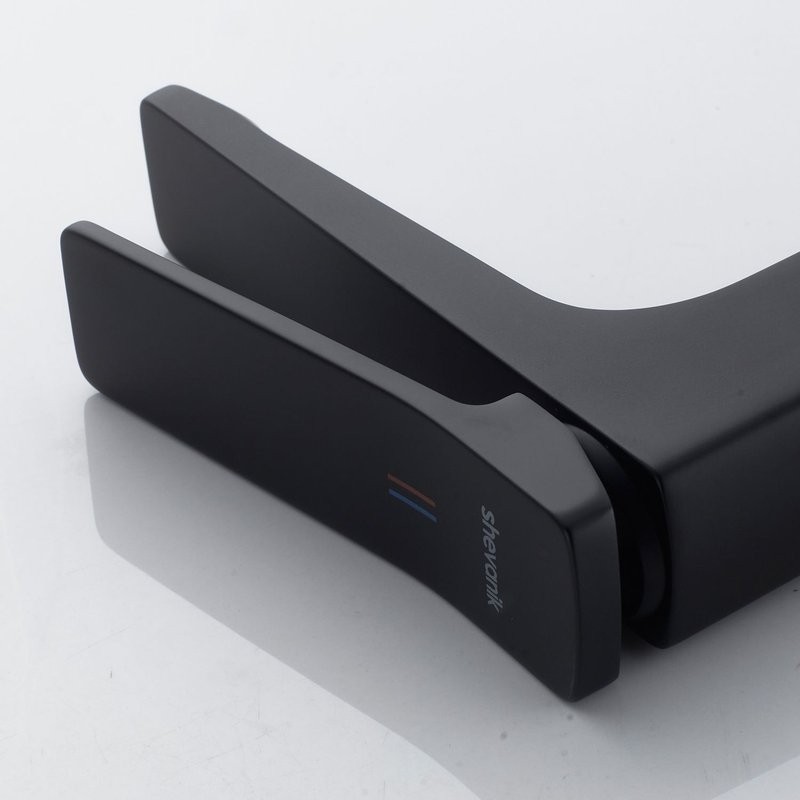 Смеситель для раковины Shevanik S4601H, черный