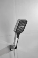 Смеситель для ванны с душем BELZ B658 B60658 хром Смеситель для ванны с душем BELZ B658 B60658 хром