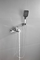 Смеситель для ванны с душем BELZ B658 B60658 хром