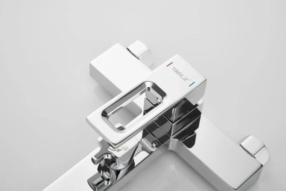 Смеситель для ванны с душем BELZ B658 B60658 хром