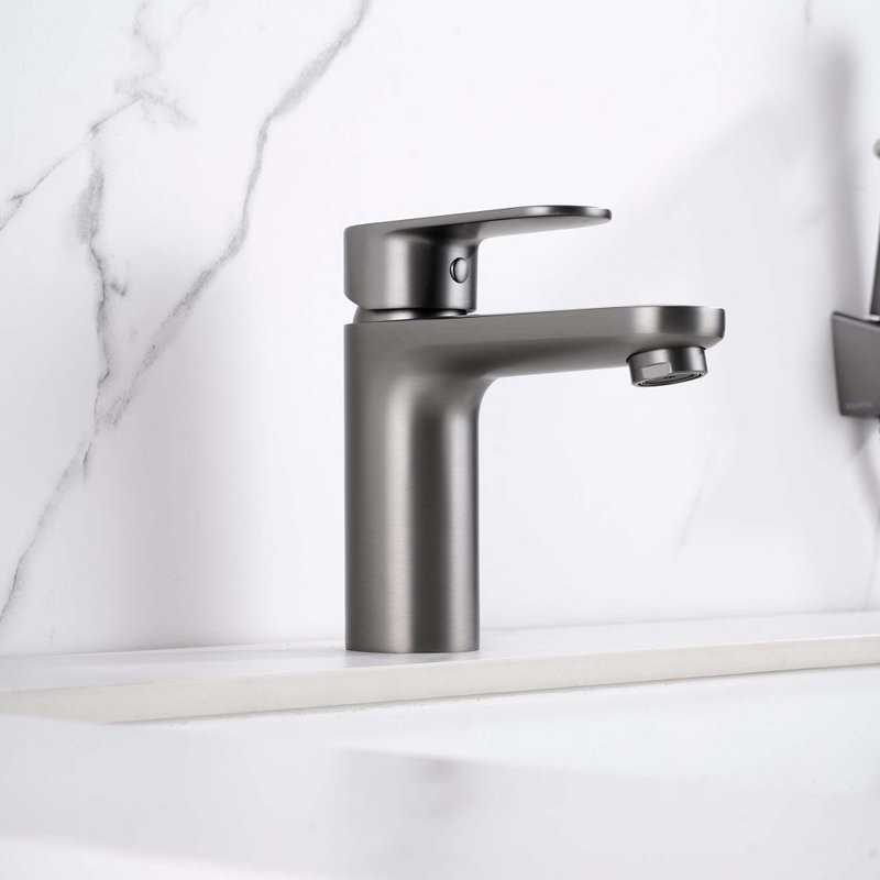 Смеситель для раковины AQUATEK Ника AQ1812BGM с гигиеническим душем, оружейная сталь