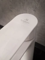 Смеситель для раковины AltroBagno Diretto 0107 Bi белый Смеситель для раковины AltroBagno Diretto 0107 Bi белый