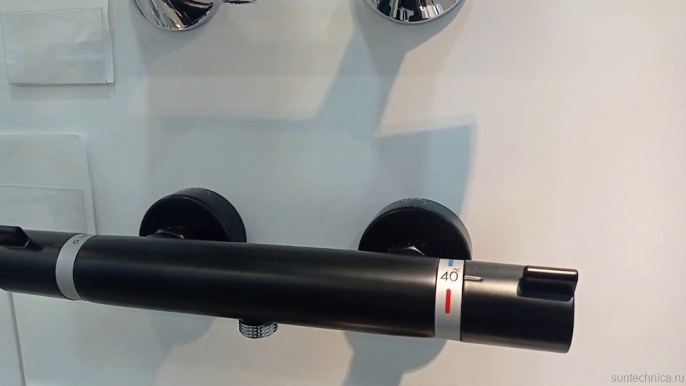 Термостатический смеситель Hansgrohe Ecostat Comfort 13116670 для душа, матовый черный