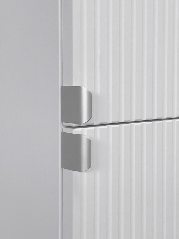 Шкаф-пенал для ванной Comforty Лима 35Н матовый белый