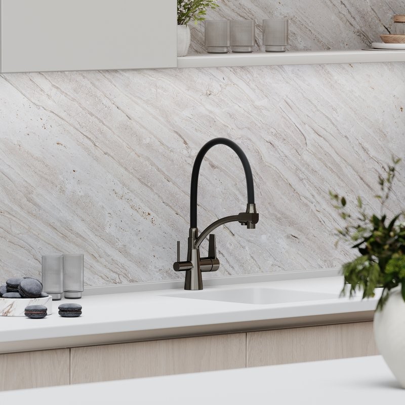 Смеситель для кухни Sancos Eri SC4001GG с гибким изливом, вороненая сталь