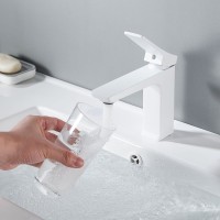 Смеситель для раковины Shevanik S4401C, белый Смеситель для раковины Shevanik S4401C, белый