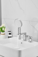 Смеситель на борт ванны BELZ B713 B66713 хром