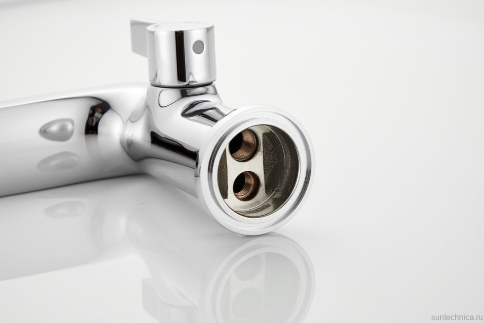 Смеситель на борт ванны BELZ B713 B66713 хром