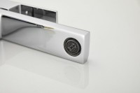 Смеситель для раковины BELZ B10613 хром