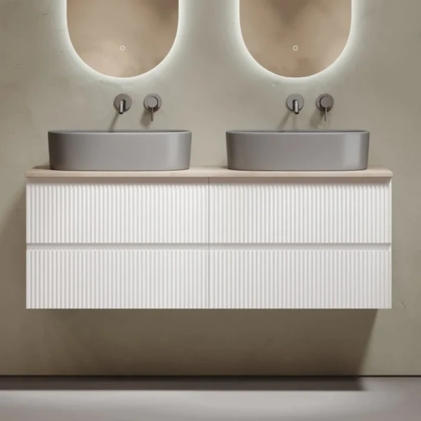 Тумба с раковиной Sancos Snob R 140 bianco, столешница бежевая TT140A2, раковина CN6048MH