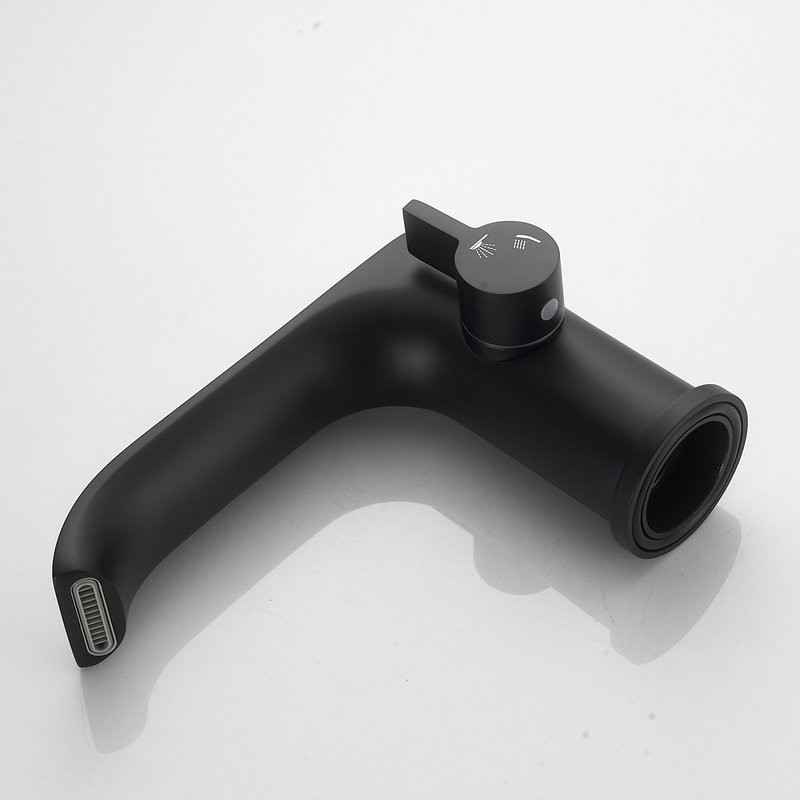 Смеситель на борт ванны Shevanik S4112H черный