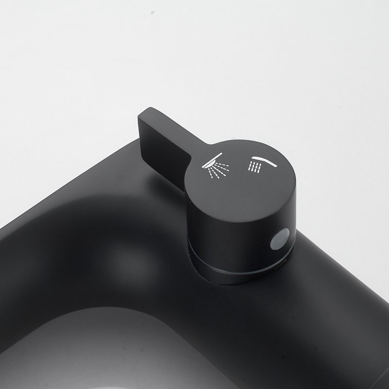 Смеситель на борт ванны Shevanik S4112H черный