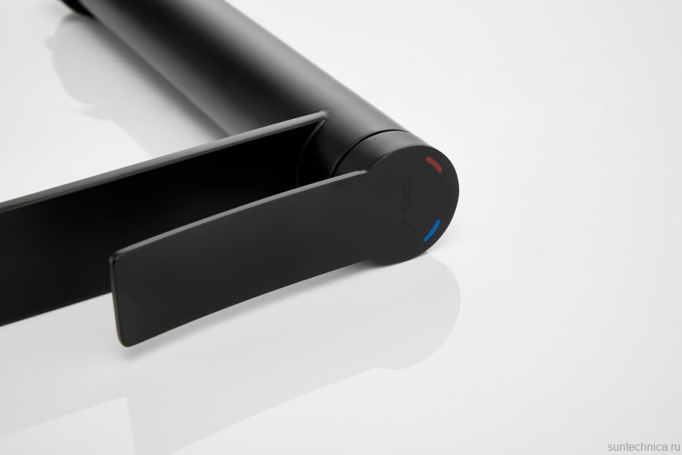 Смеситель для раковины BELZ B812 B11812-7 черный