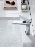 Смеситель для раковины Shevanik S4601, хром Смеситель для раковины Shevanik S4601, хром