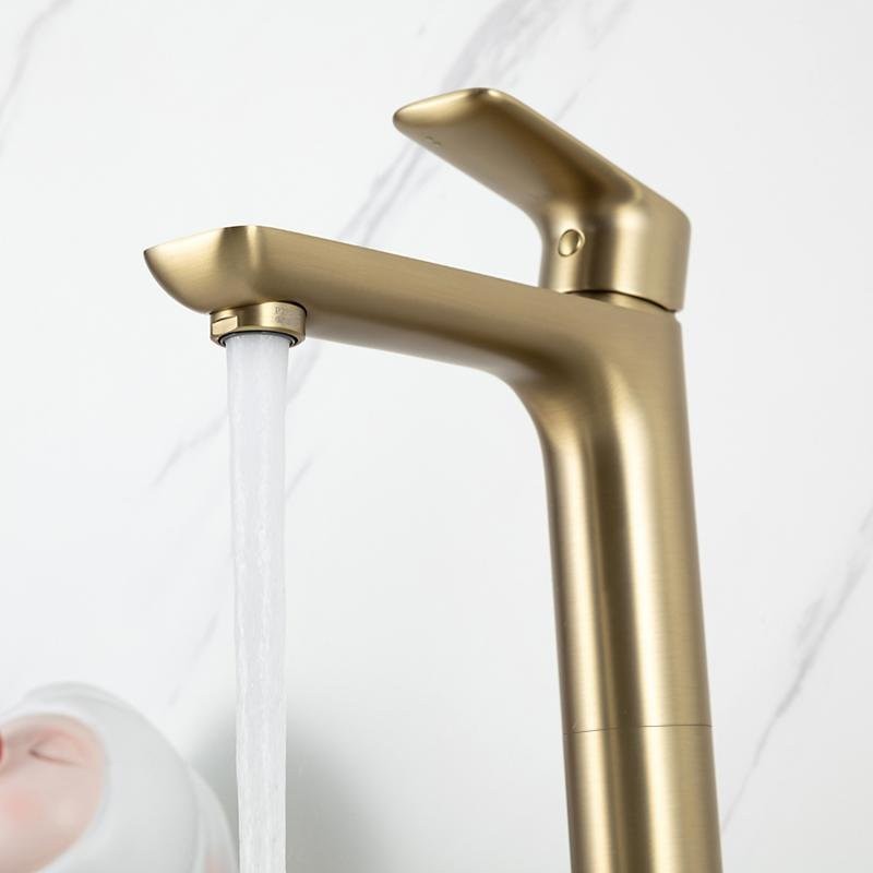 Смеситель для раковины Gappo G48-3 G1048-32 золотой сатин