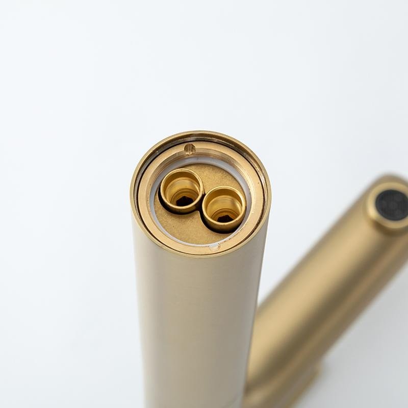 Смеситель для раковины Gappo G48-3 G1048-32 золотой сатин