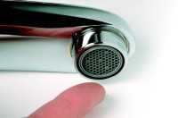 Смеситель для раковины Ravak Suzan SN 012.00 Смеситель для раковины Ravak Suzan SN 012.00