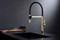 Смеситель для кухни Paulmark Leader Le214101-G, с гибким изливом, золото