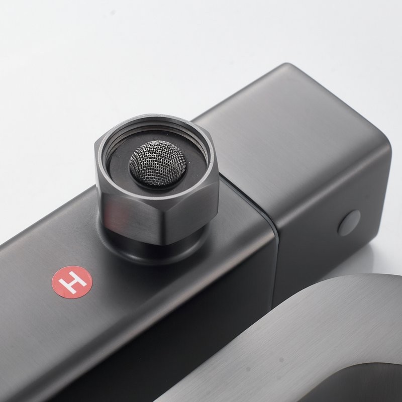 Душевая стойка Shevanik S3096T с термостатом, оружейная сталь