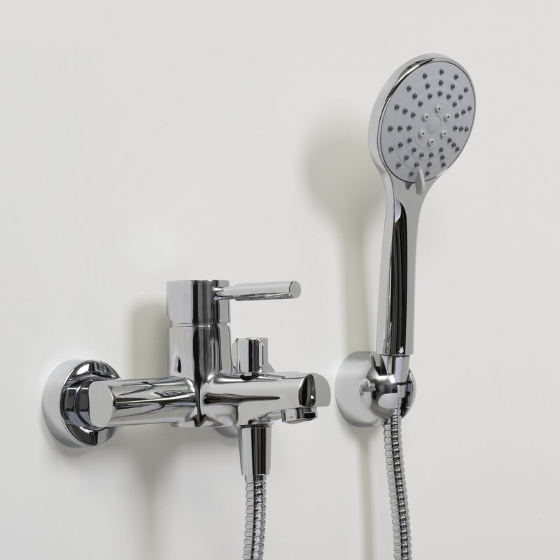 Смеситель для ванны с душем Wasserkraft Main 4101