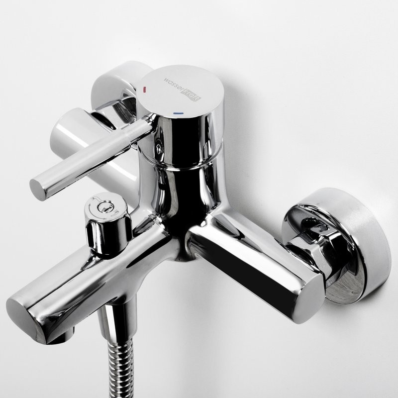 Смеситель для ванны с душем Wasserkraft Main 4101