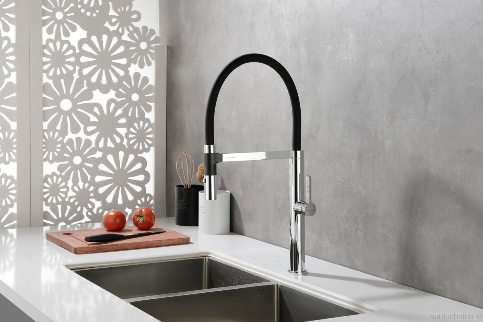 Смеситель для кухни Paulmark Leader Le214101-CR, с гибким изливом, хром