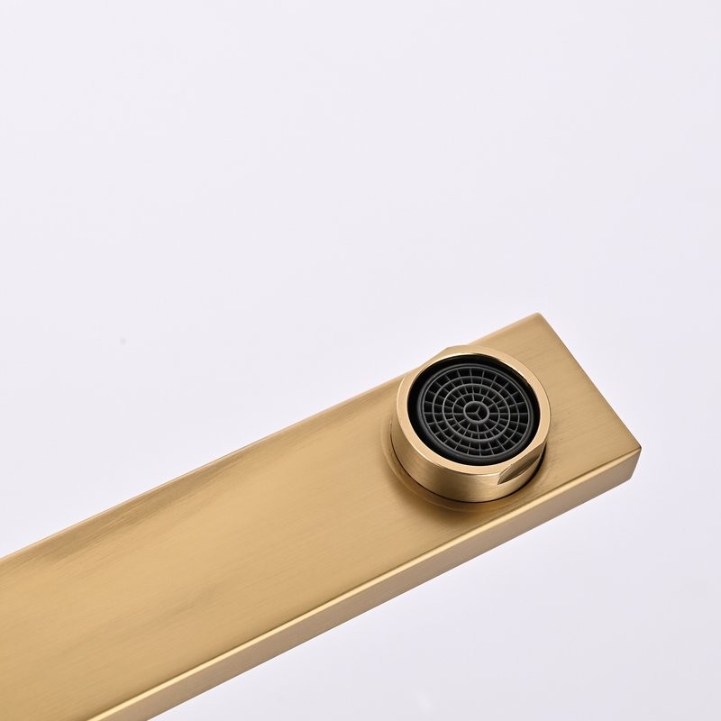 Душевая стойка Shevanik S6136G золотой сатин