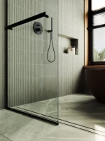 Душевая перегородка Maybahglass MGD-732-6у 89 см, профиль черный, стекло прозрачное