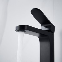 Смеситель для раковины Shevanik S4501H, черный Смеситель для раковины Shevanik S4501H, черный