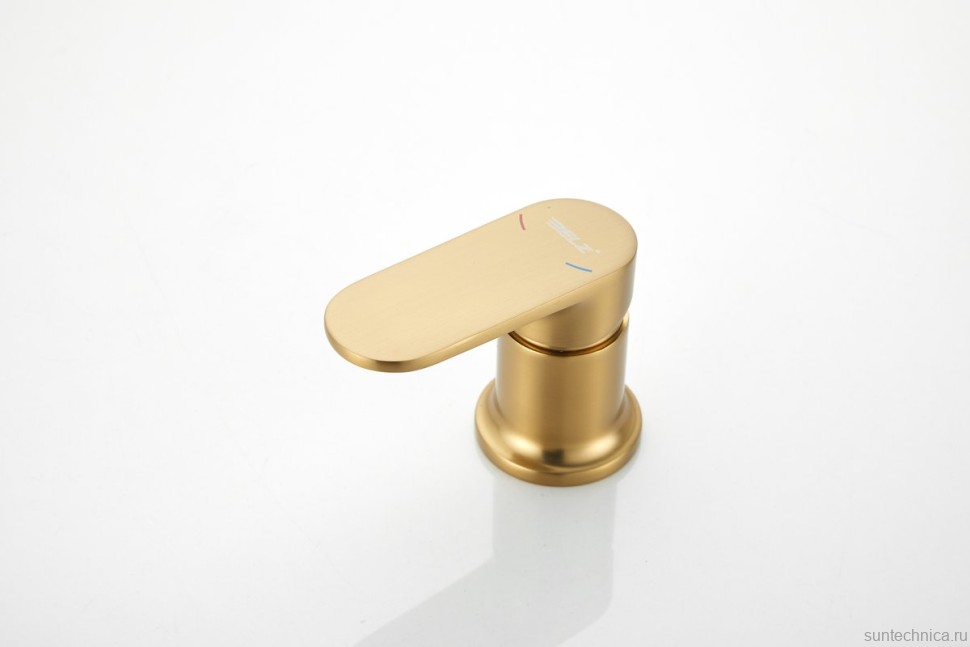 Смеситель на борт ванны BELZ B713 B66713-5 золото